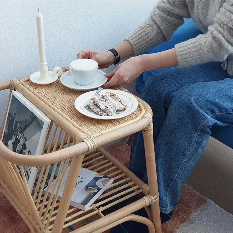 Table de chevet rotin de style nordique