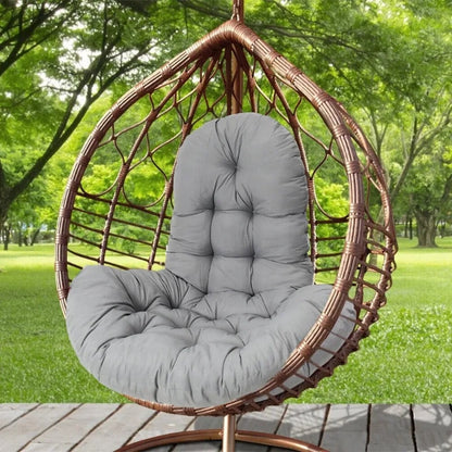 Coussin fauteuil rotin gris et confortable
