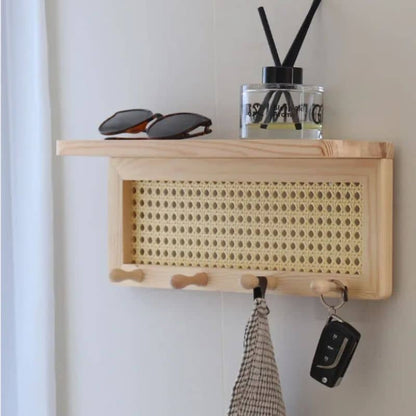 Étagère rotin pratique et polyvalente