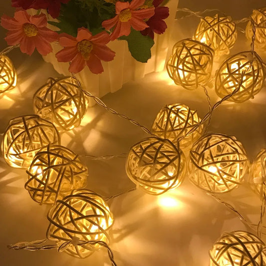 Guirlande lumineuse rotin élégante et décorative