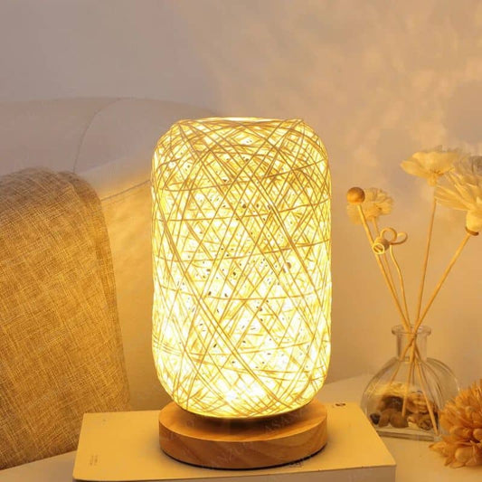 Lampe de chevet rotin décorative au design naturel