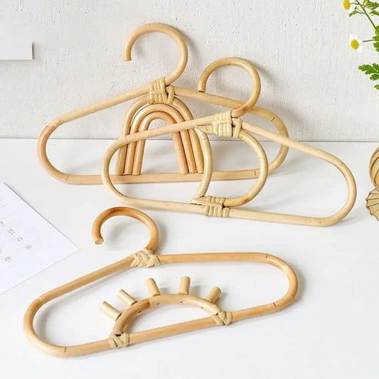 Lot de 3 cintres rotin pour enfant