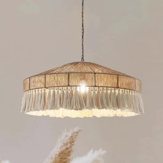 Lustre rotin de style bohème à pampilles