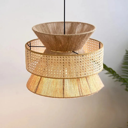 Plafonnier rotin créatif au design vintage
