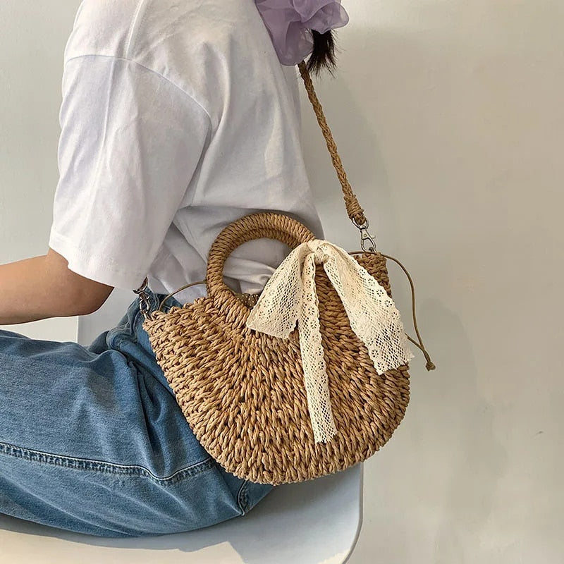 Sac rotin marron avec ruban