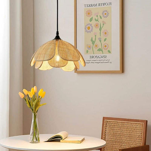 Suspension rotin chic et élégante