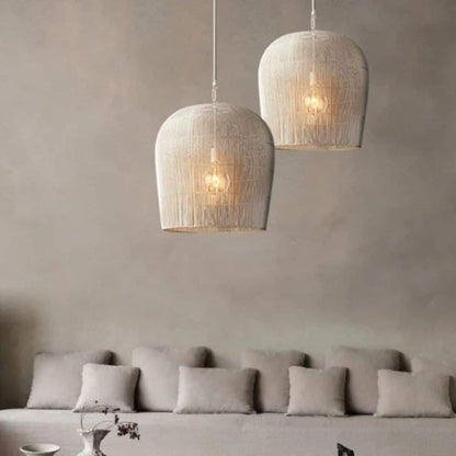Suspension rotin blanc en forme de cloche