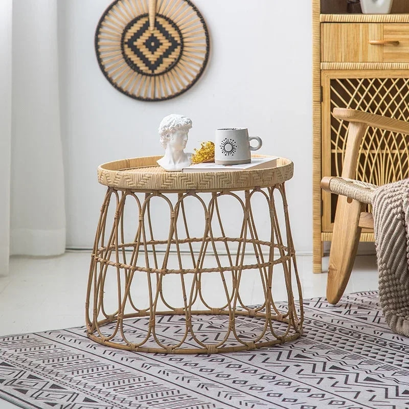Table basse rotin artisanale et authentique