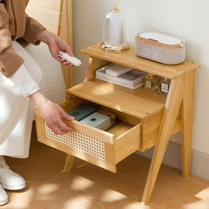 Table de chevet rotin simple et moderne