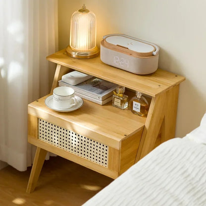 Table de chevet rotin simple et moderne