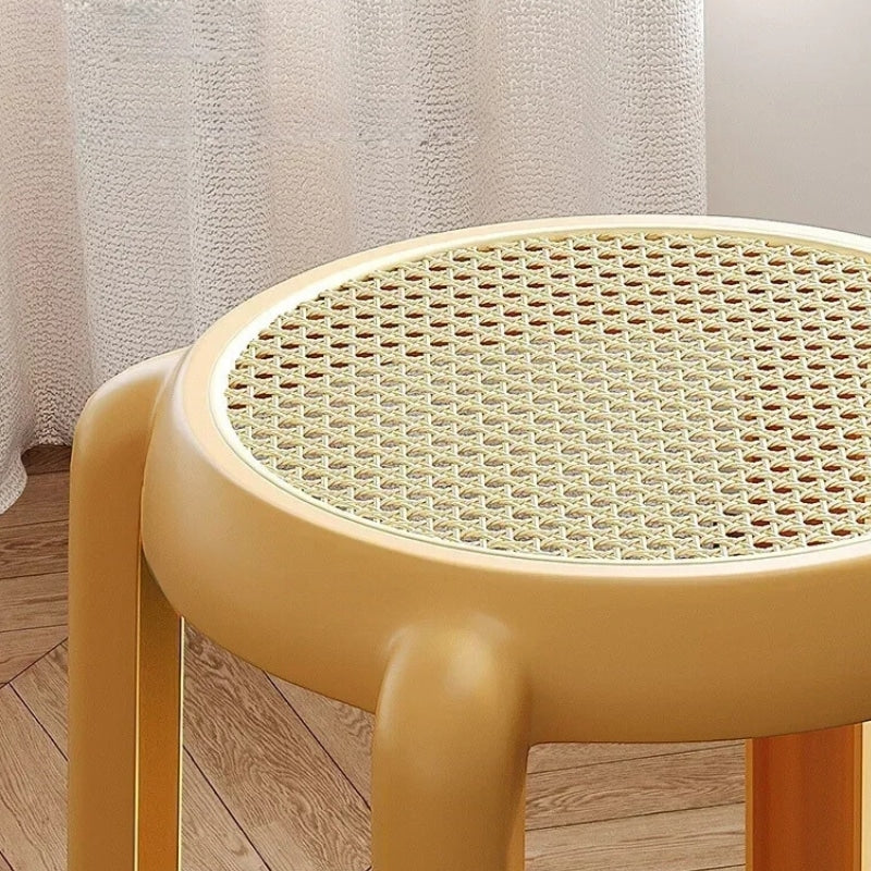 Tabouret rotin fonctionnel et décoratif