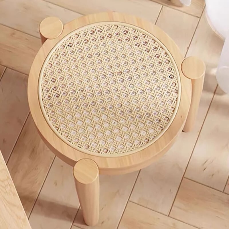 Tabouret rotin rond et minimaliste